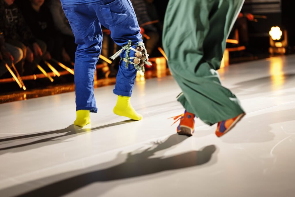 'Atemporal' Coreografia e Dança Yentl de Werdt Composição e Música Matchume Zango
